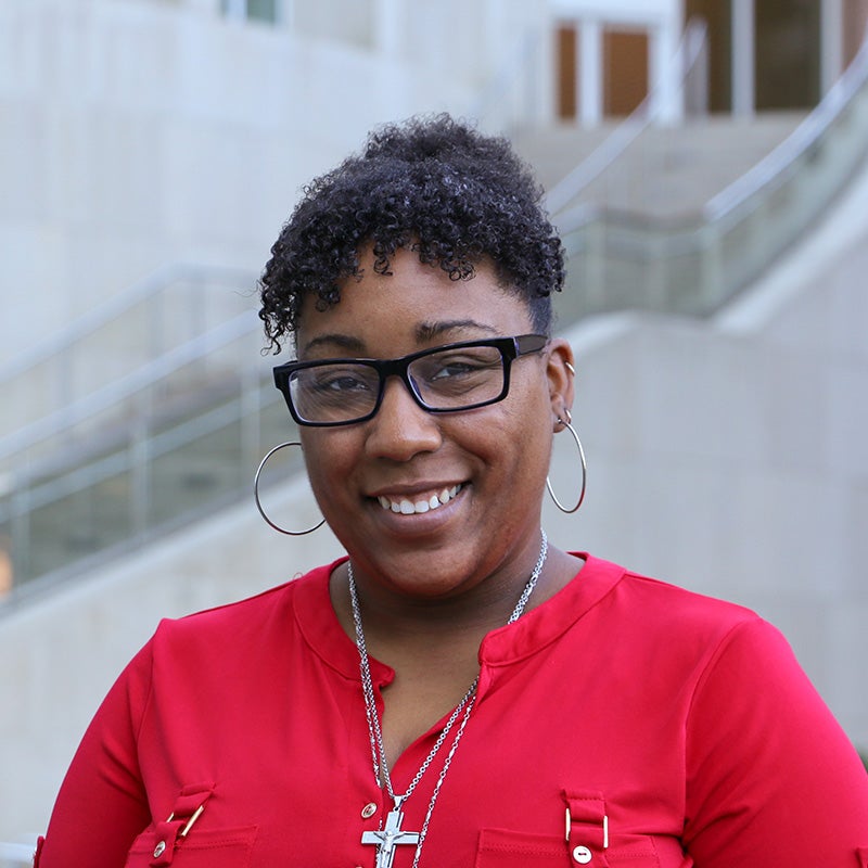 Kristin Woods headshot