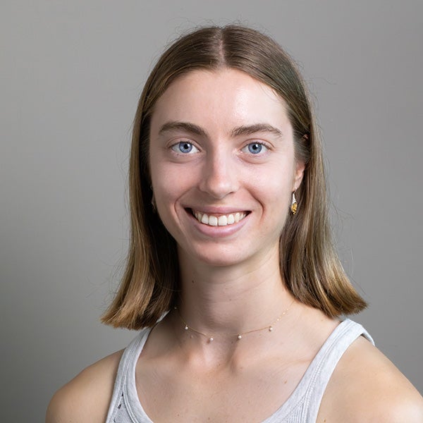 Josie Taylor headshot