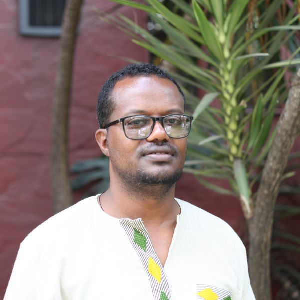 Nebiyou Hailemariam Headshot