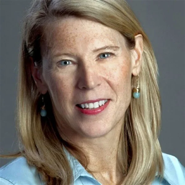 Carolyn Miles headshot