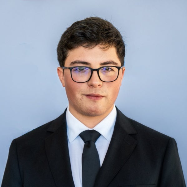 Diego Manriquez Robles headshot