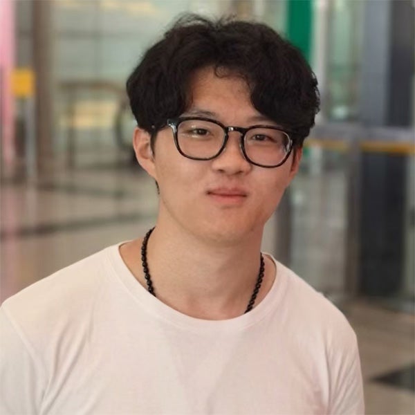 Xueyan Hu