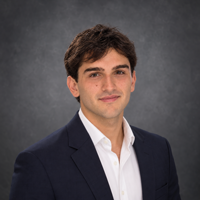 Miguel Artazos headshot