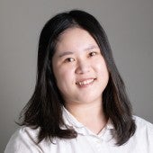 Yingying Feng headshot