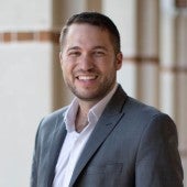 Alain Castellanos headshot